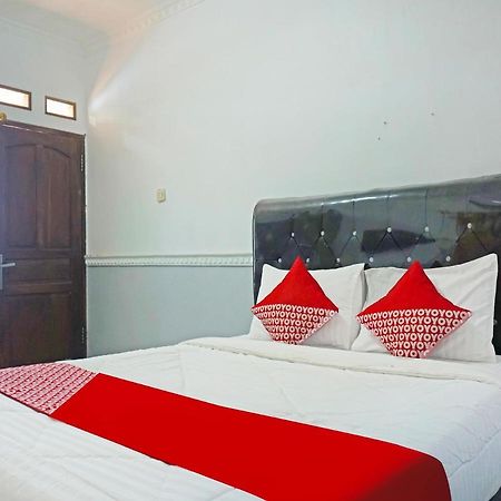 Oyo 90369 An Nur Family Homestay Syariah Cigombong Bagian luar foto