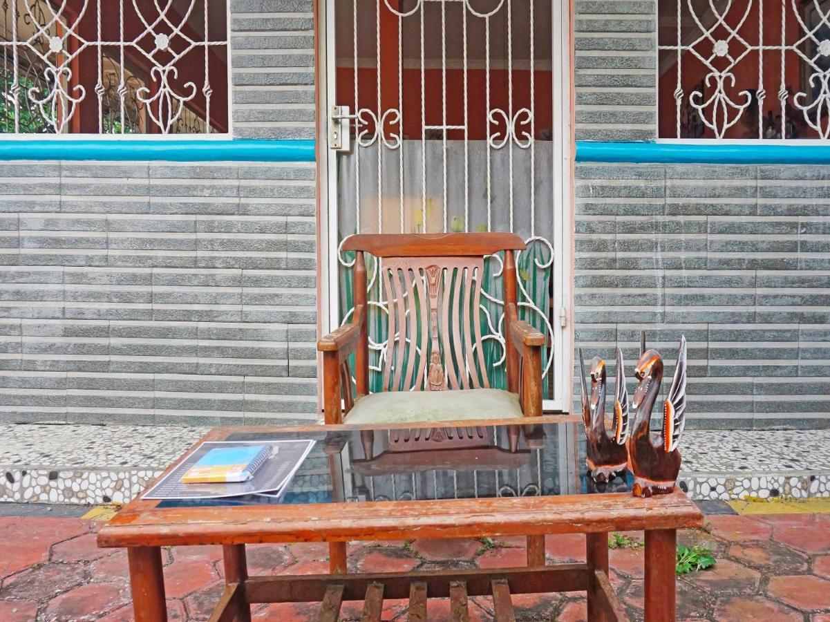 Oyo 90369 An Nur Family Homestay Syariah Cigombong Bagian luar foto