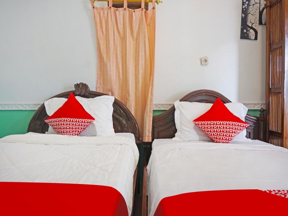 Oyo 90369 An Nur Family Homestay Syariah Cigombong Bagian luar foto
